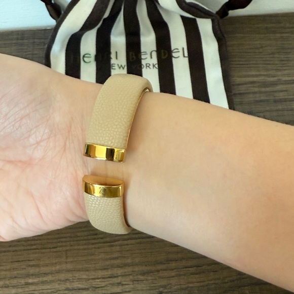 Henri Bendel Tan Bracelet with Gold Detailing - Picture 2 of 3